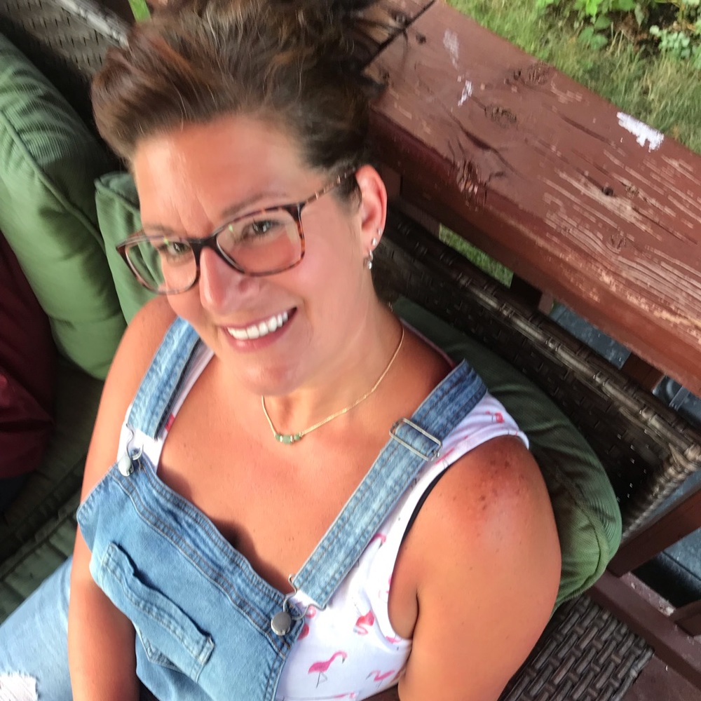 Meet your Posher, Kelly